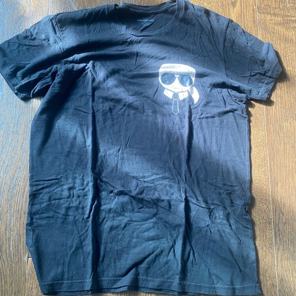 Black Graphic T-Shirt - Picture 1 of 3